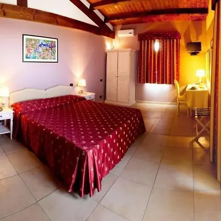 Hotel La Tortiola 3*
